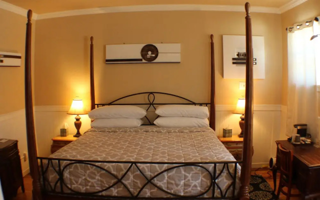 San Anselmo Inn