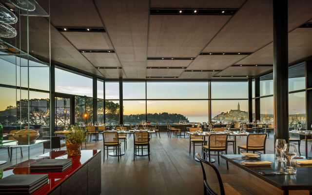 Grand Park Hotel Rovinj by Maistra Collection