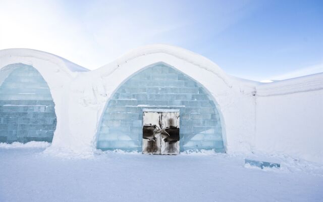 Icehotel