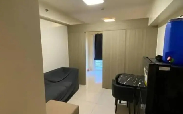 Breeze Residences 26th Floor