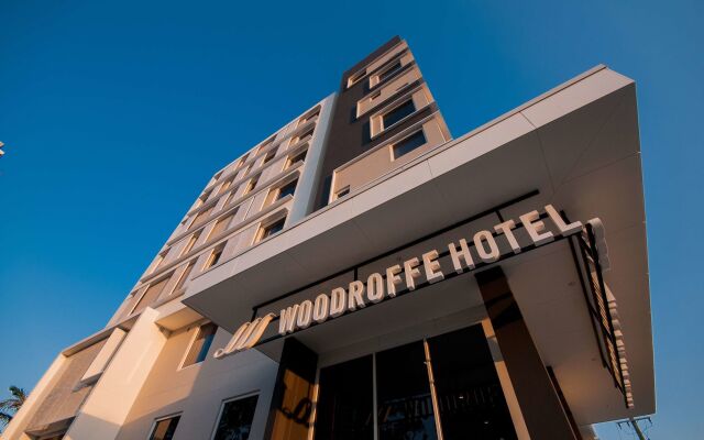 Woodroffe Hotel