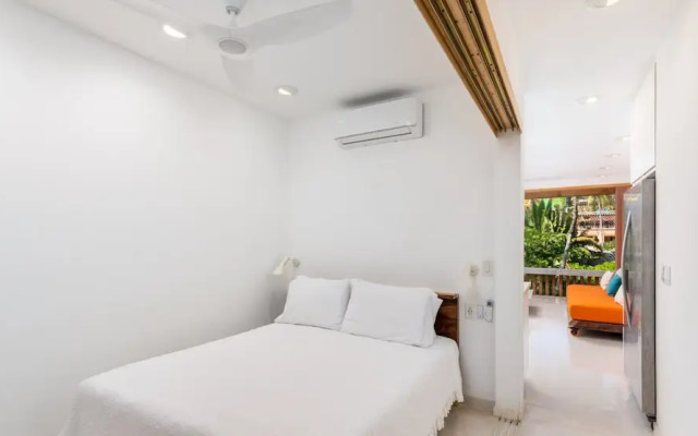 Condo 223 El Careyes Club & Residences