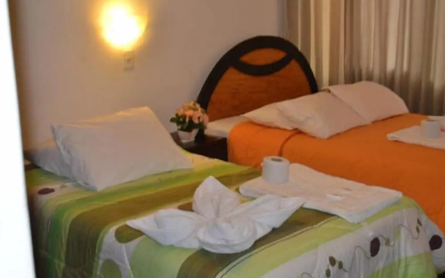 Robertos Hostel