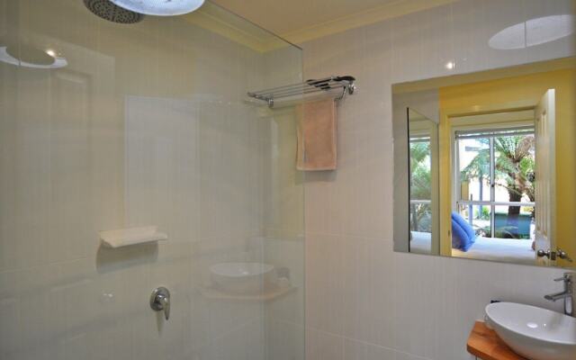 The Sails 4 - Central Location