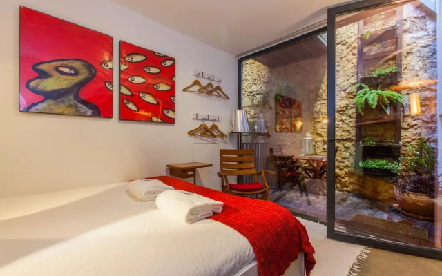 The Old Stables Chiado Apartments