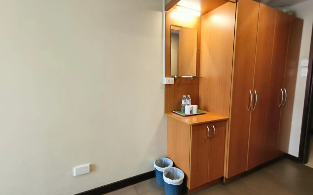 Fuente Oro Business Suites Cebu powered by Cocotel