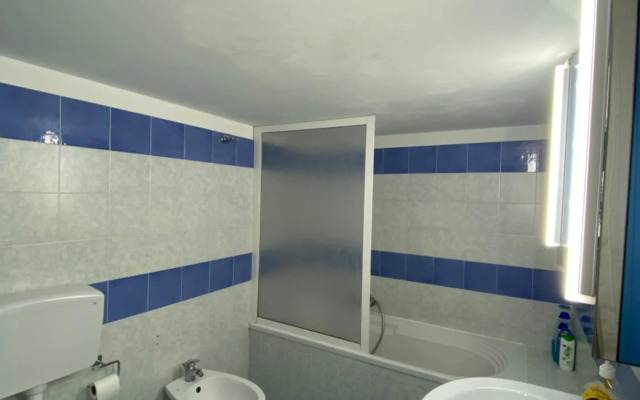 Sunny loft with terrace and A/C in the city centre