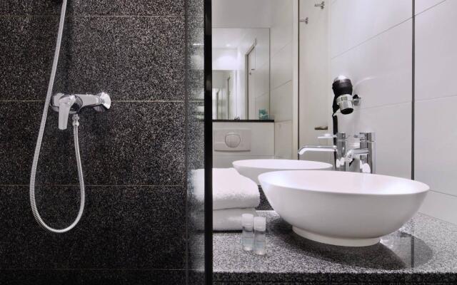 Motel One Newcastle