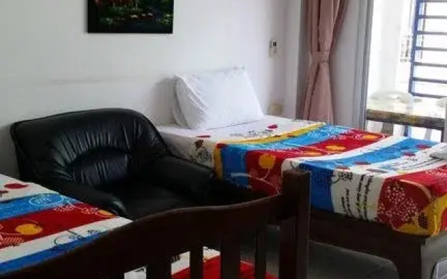 Lee Guesthouse And Massage