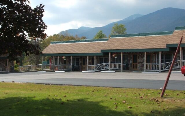 Mountain Brook Lodge