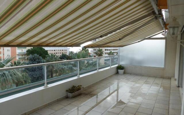 Appartement Le Lavandou, 2 pièces, 4 personnes - FR-1-308-47