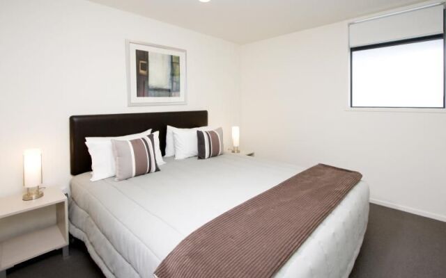 Rooftop Retreat - Mount Maunganui Holiday Home