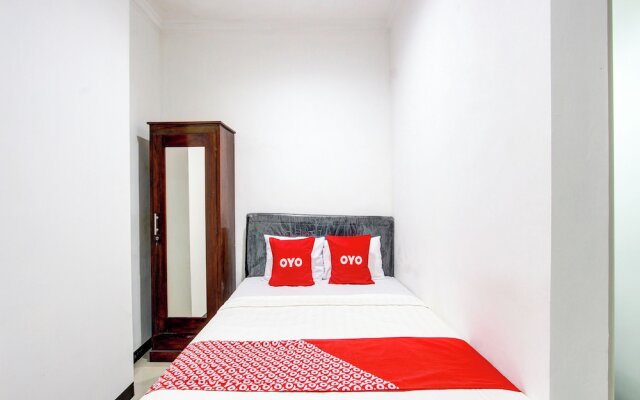 OYO 92479 Pasadena House