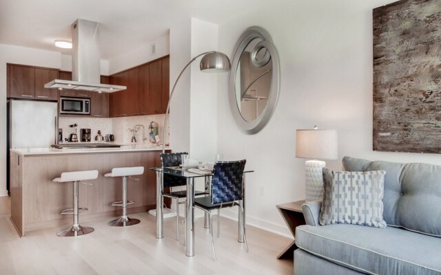 Global Luxury Suites Capitol Riverfront