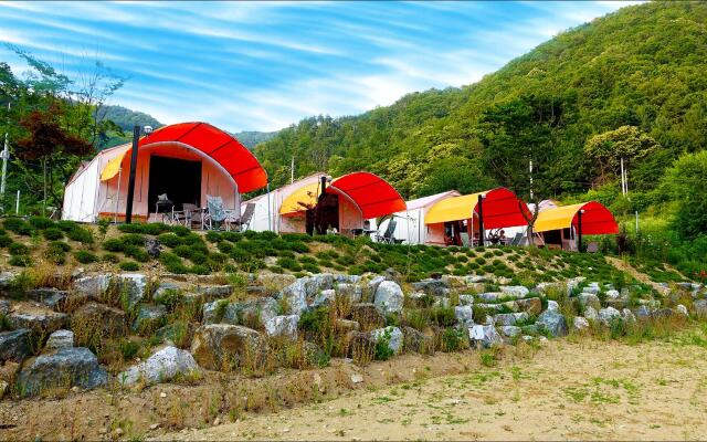 Honcheon hwani glamping