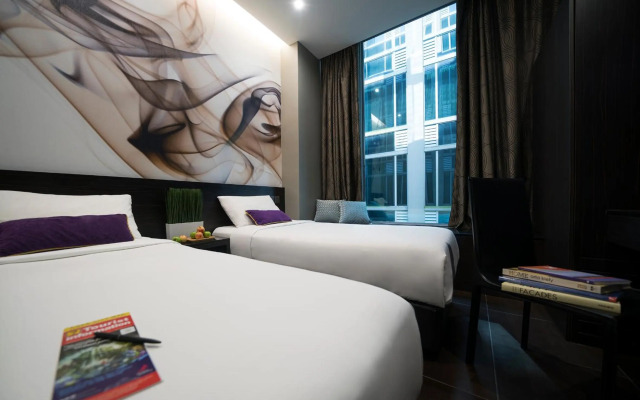 V Hotel Lavender