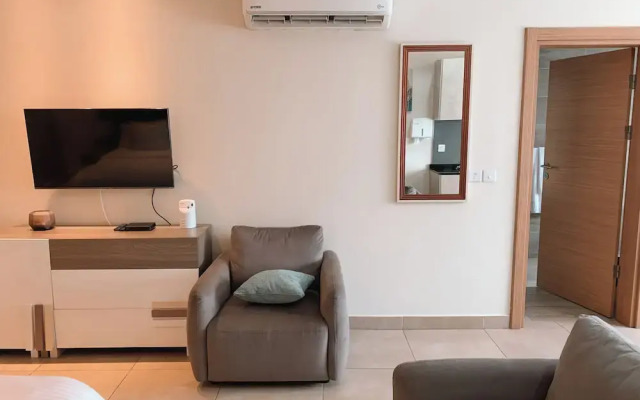 Sky Suites Airport