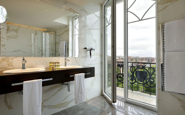 Eurostars Hotel Real