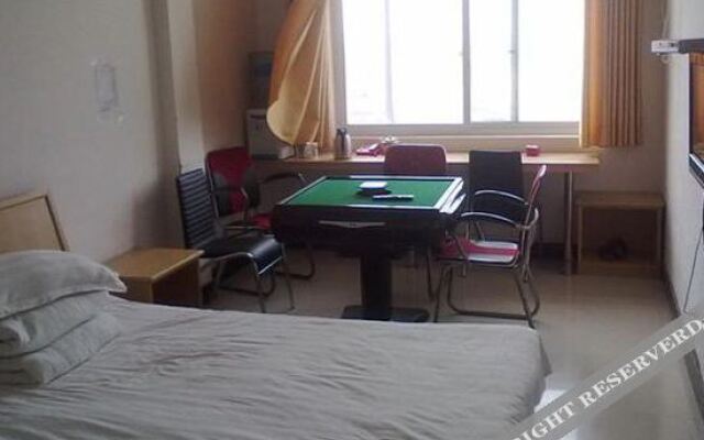 Zhoukou Tianranju Hotel