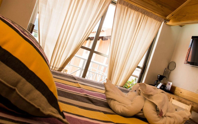 Axkan Arte Hotel San Cristobal