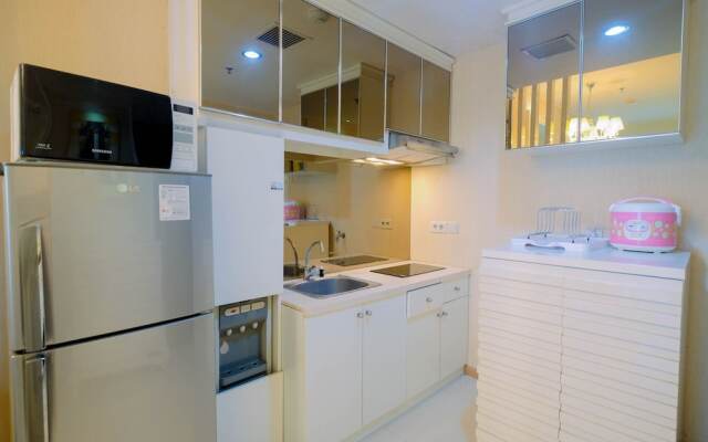 Modern and Comfortable 1BR at Casa Grande Apartment