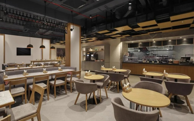 Holiday Inn Express Chennai OMR Thoraipakkam by IHG