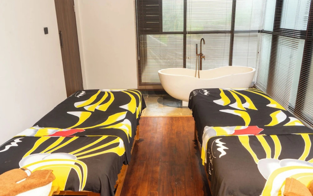 Jambuluwuk Bromo Resort
