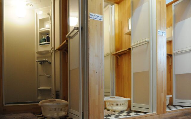 Sakura Guest House - Hostel