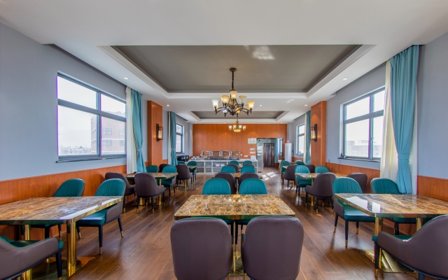 Xi'an Junyue Hot Spring Business Hotel