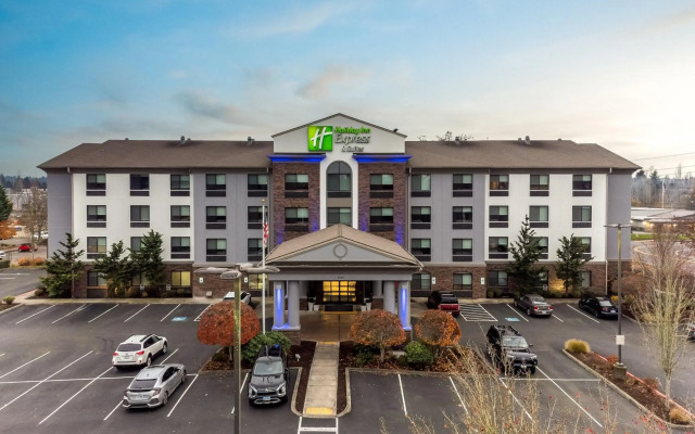 Holiday Inn Express Hotel & Suites Vancouver Mall by IHG