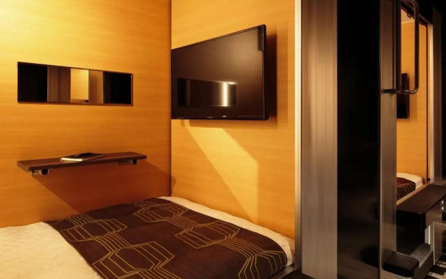 MyCube by Mystays Asakusa Kuramae Hotel