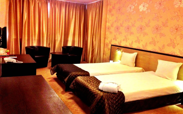 City Avenue Hotel by HMG