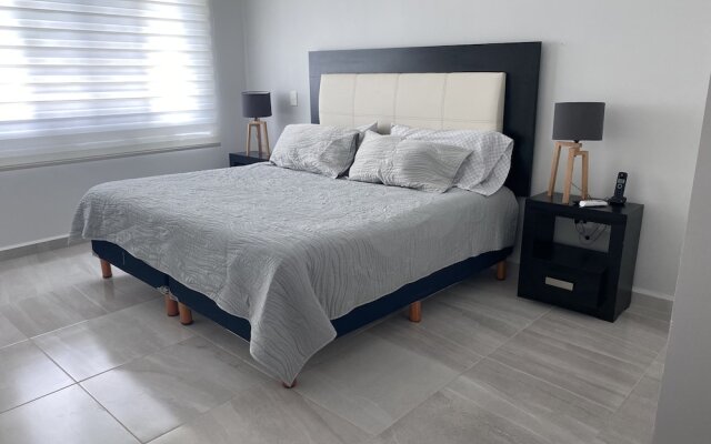 Long Island Madison R14