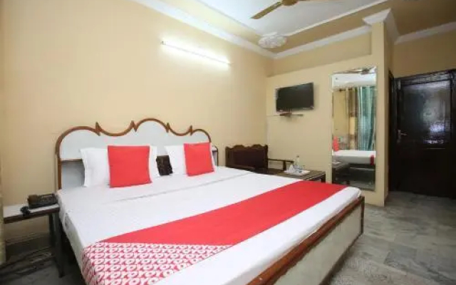 Hotel Vikrant by OYO Rooms