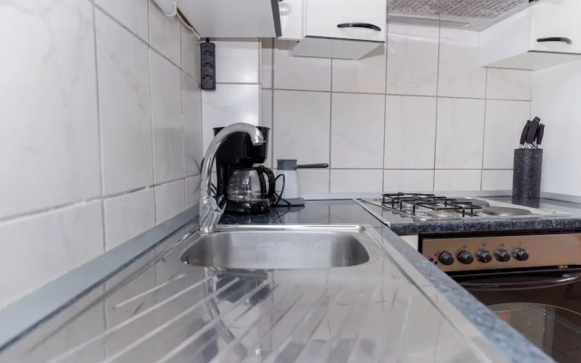 A1 Apartment Near Beach With two Balconies