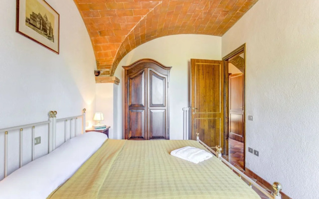 Countryside Holiday Home in Gambassi Terme With Garden