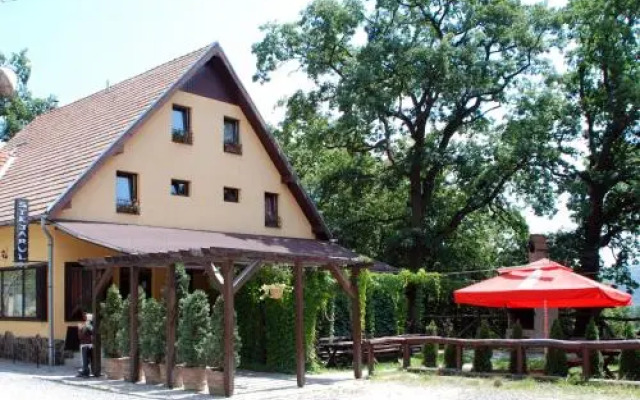 Pensiunea Stejarul