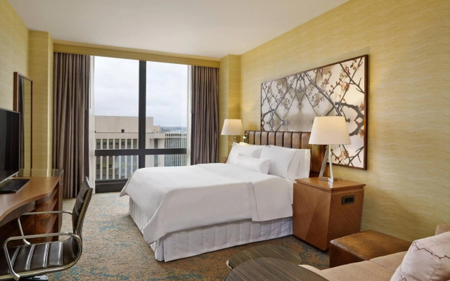 The Westin Crystal City Reagan National Airport