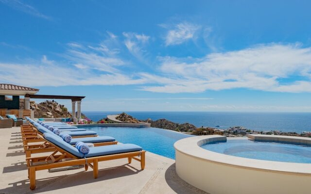 Villa With Sweeping Ocean Views From Pedregal: Casa Stella