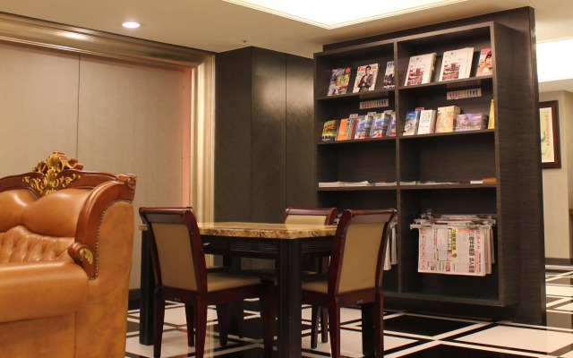 Shihzuwan Hotel - Kaohsiung Station