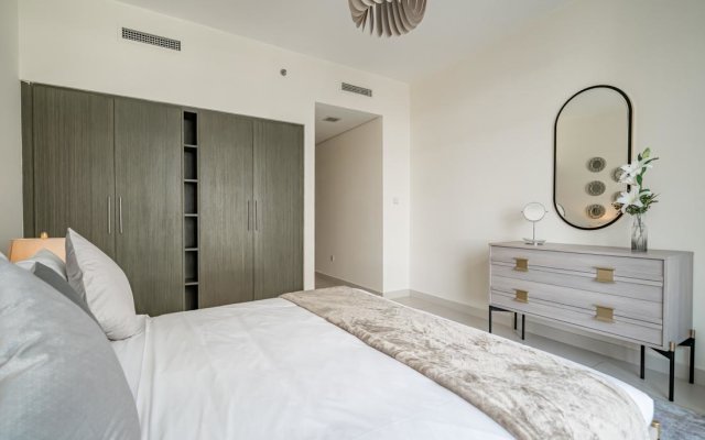 Design two bedroom apartment close to Burj Khalifa