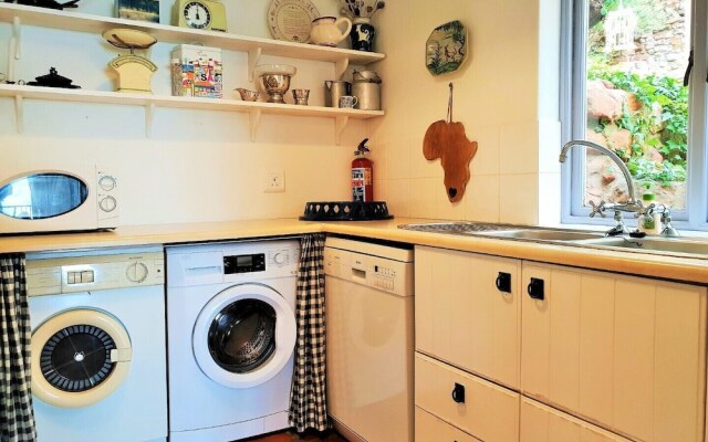 Cardamom House Sleeps 4