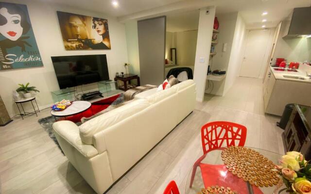 Modern, Clean, Luxury at the Right Price.....