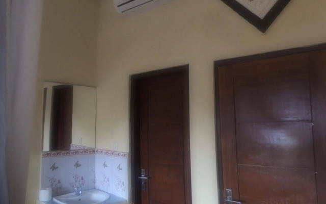 Bukit Indah Home Stay