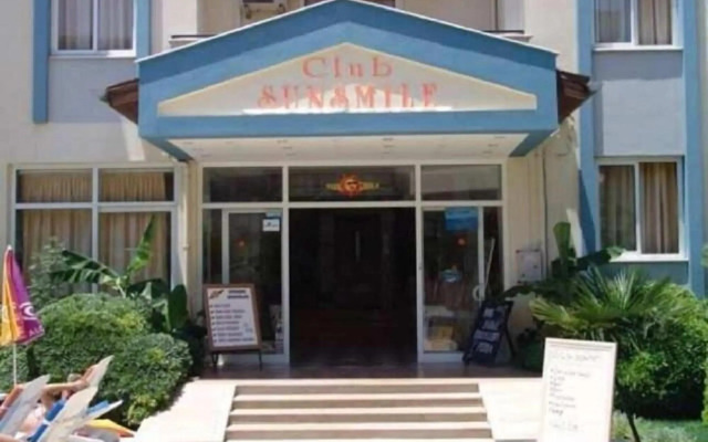 Club Sunsmile