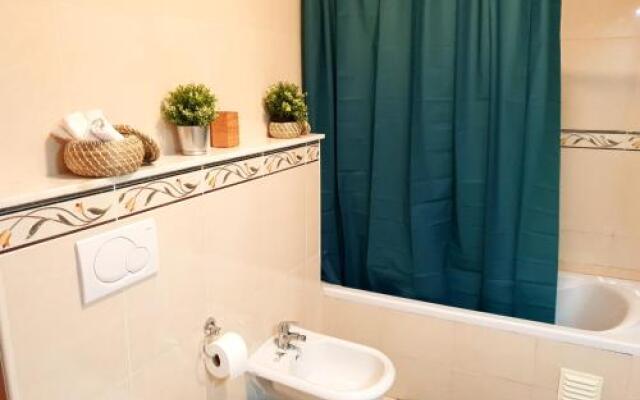 DOWNTOWN-Guest House
