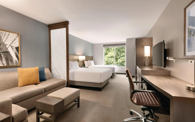 Hyatt Place Fort Lee / George Washington Bridge