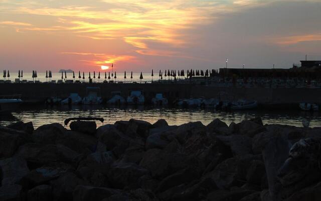 Mercure Civitavecchia Sunbay Park Hotel