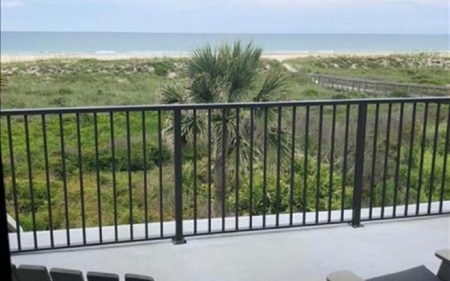 Sea Winds 38 Beautiful Renovated Oceanfront