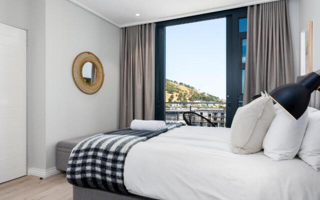 16 on Bree Luxury Apartments